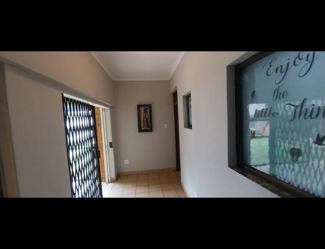 4 BEDROOM HOUSE FOR SALE IN FISHERS HILL